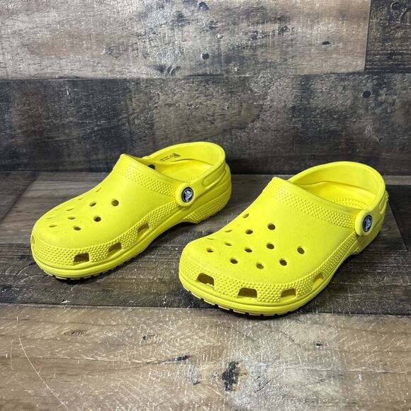 Crocs Classic Clog Men's 4 Women's 6 Canary Yellow Sandals Shoes - Picture 2 of 8